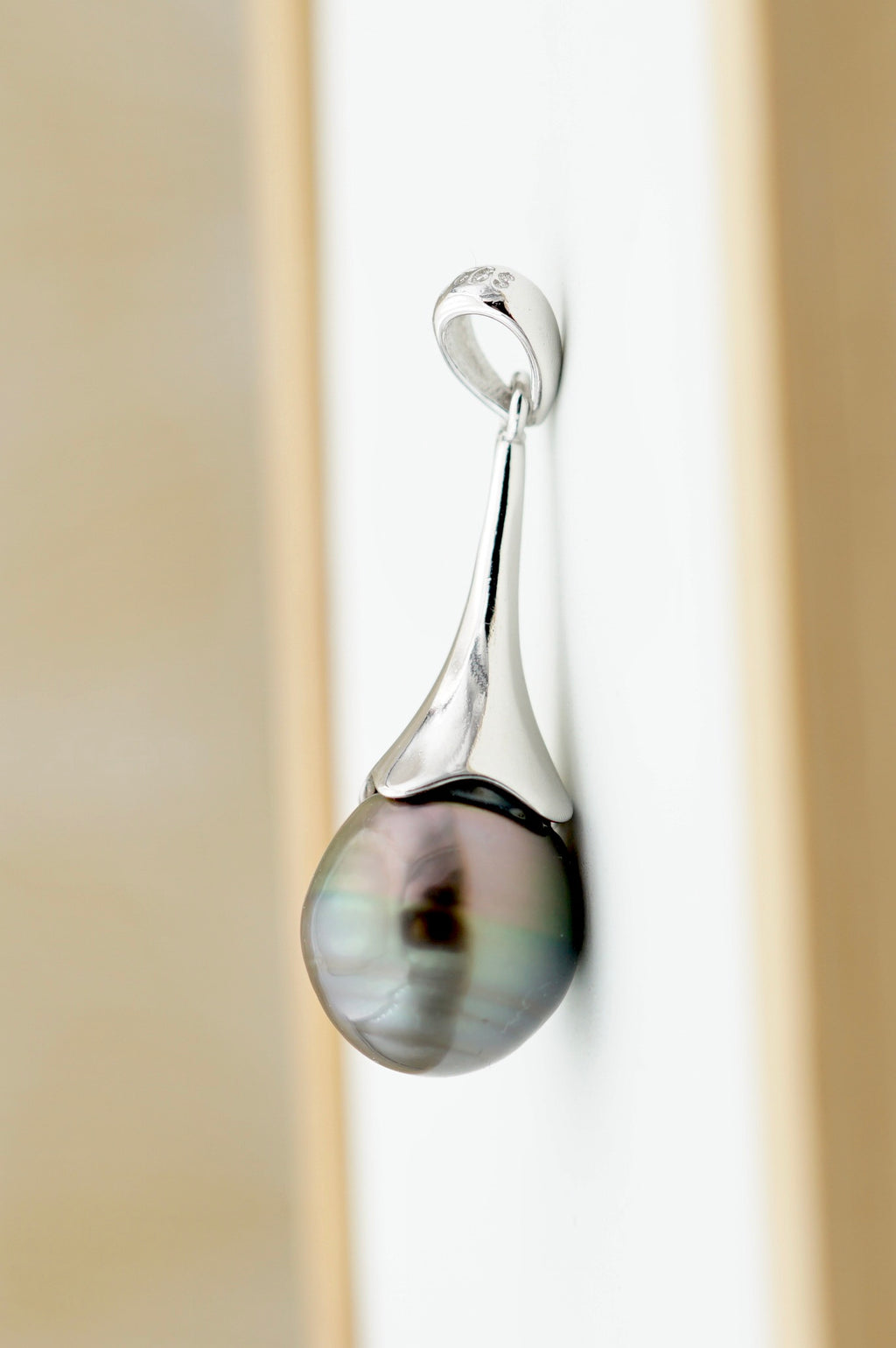 Collection Tikehau perle de 10.5mm