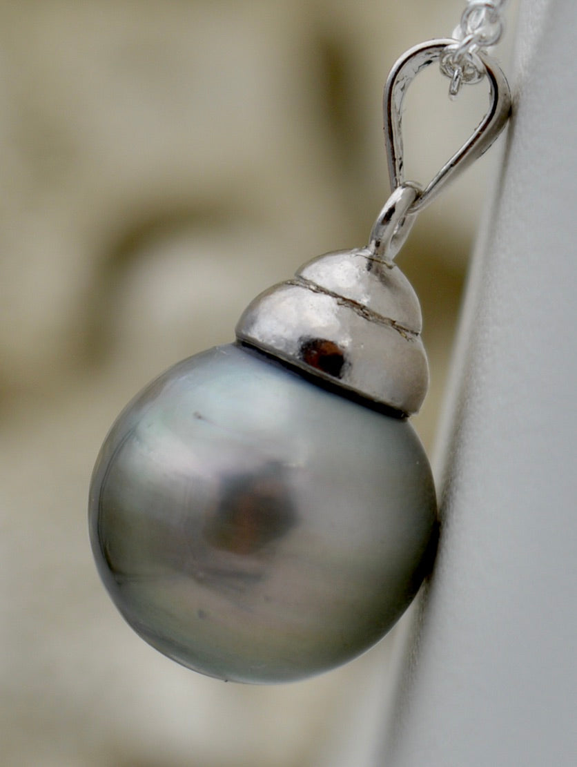 Collection Tiare perle ronde cerclée de 12.3mm