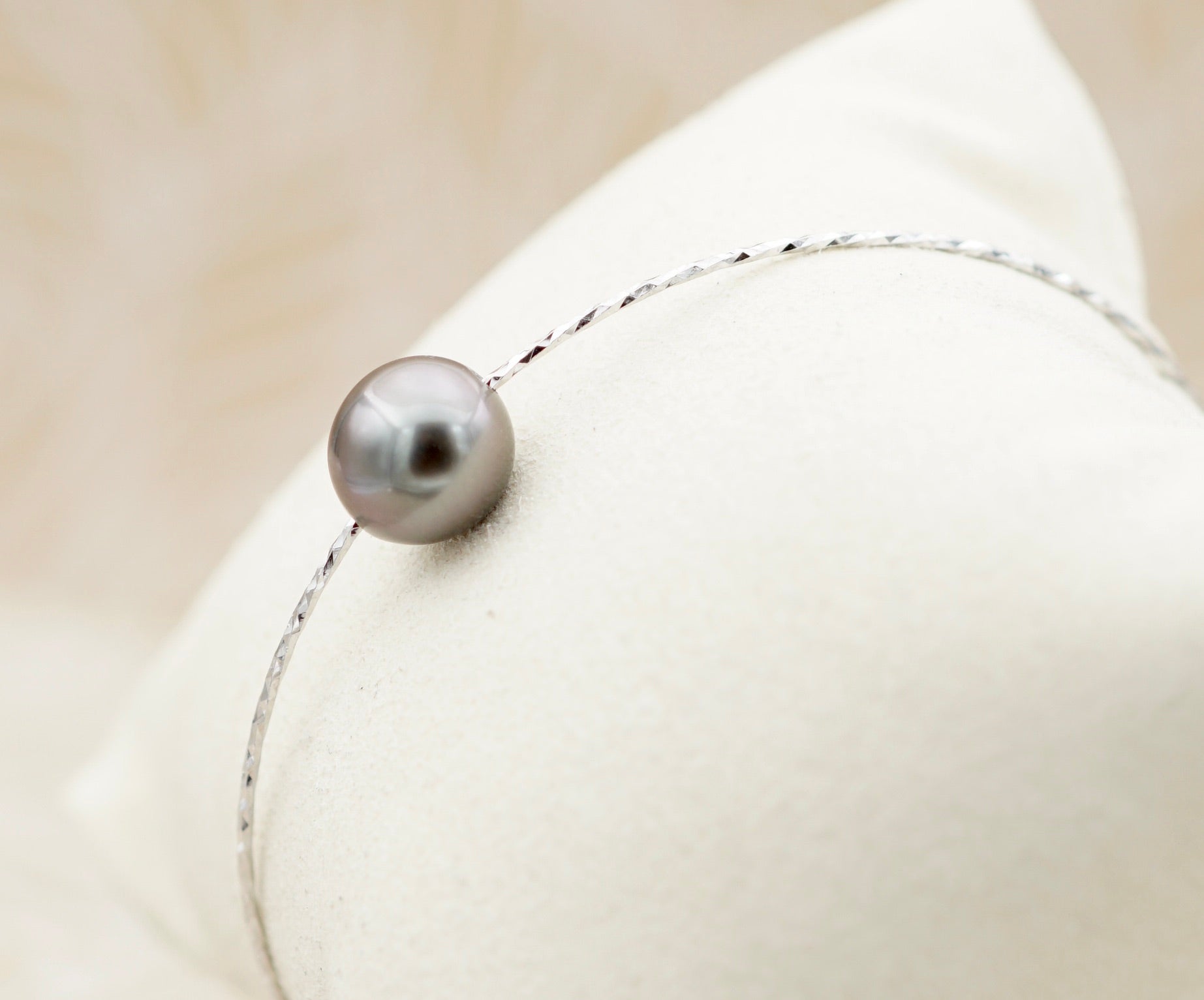 Collection Huahine perle semi ronde de 9.9mm