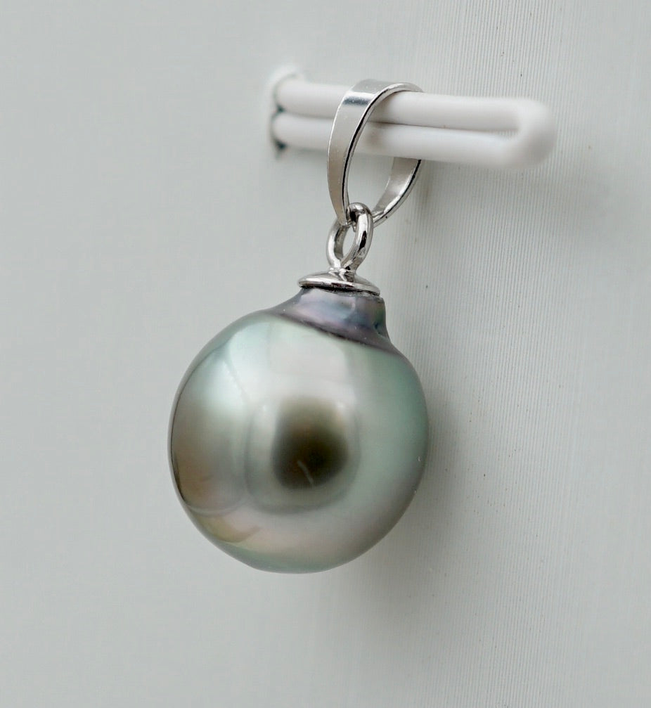 Collection Ofenua perle baroque de 9.4mm