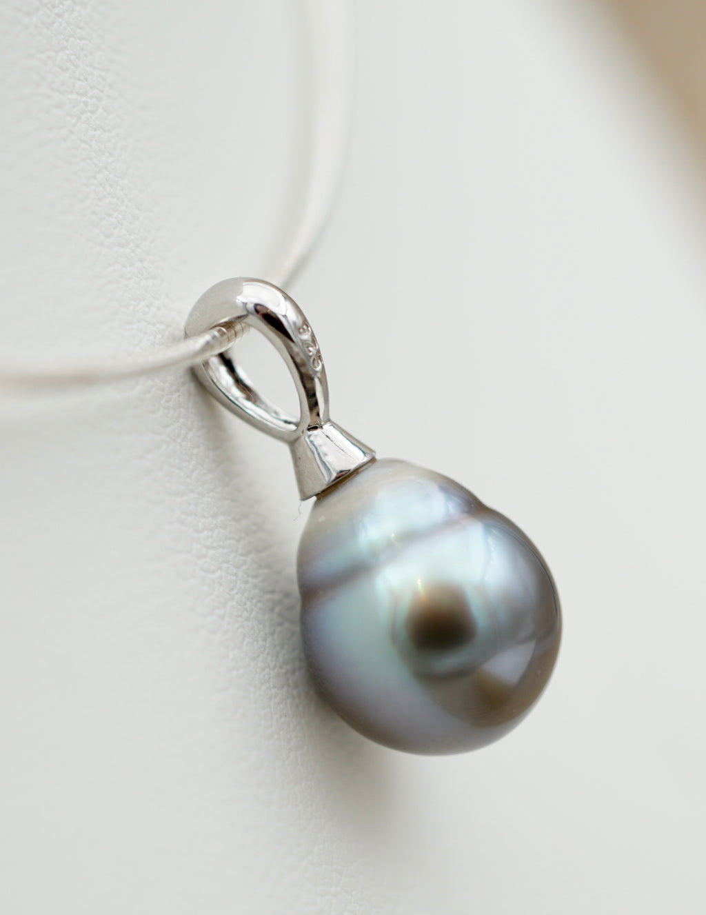 Maeva perle cerclée de 10.6mm