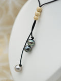 Collection Fakarava 3 perles baroques sur cuir