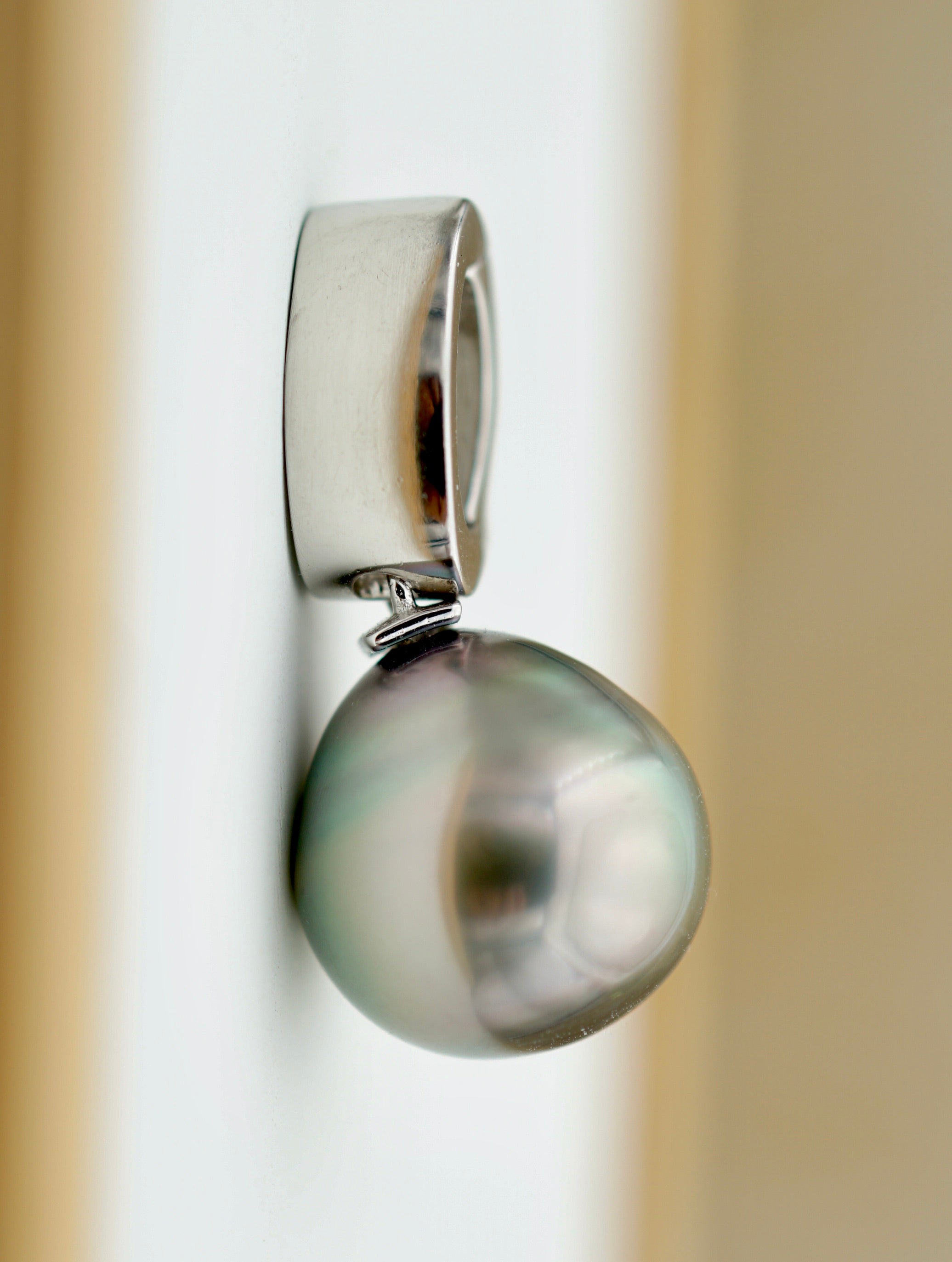 Collection Noni perle drop de 11.6mm