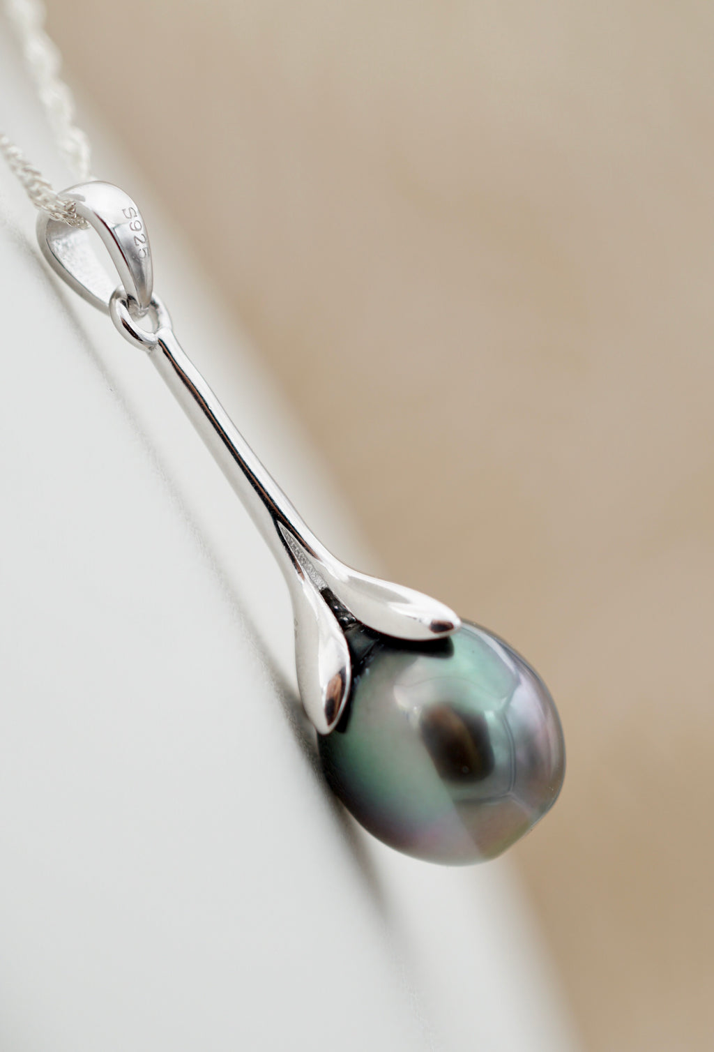 Collection Matatia perle semi ronde de 9.9mm