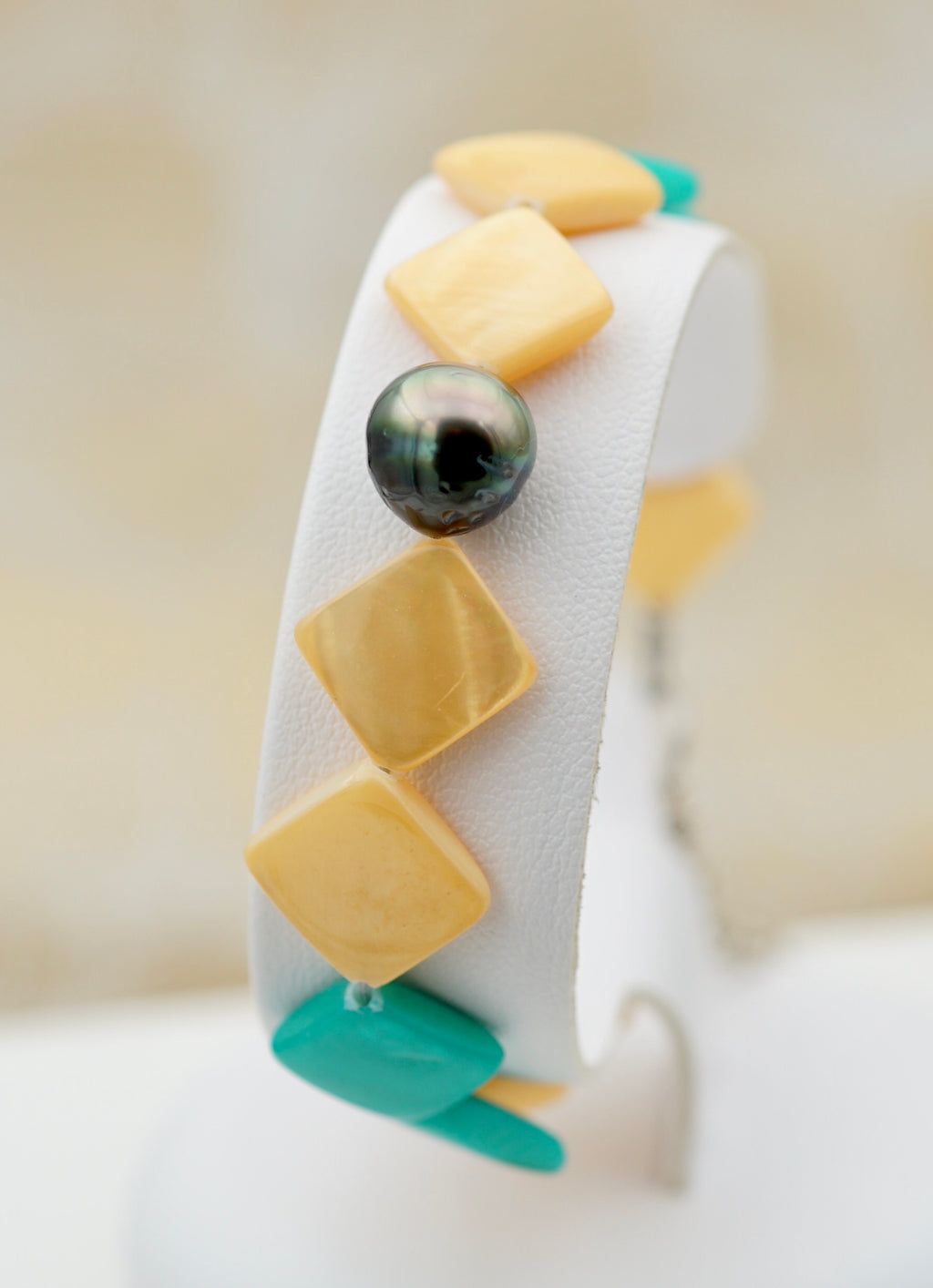 collection poeiti perle baroque de 9.1mm