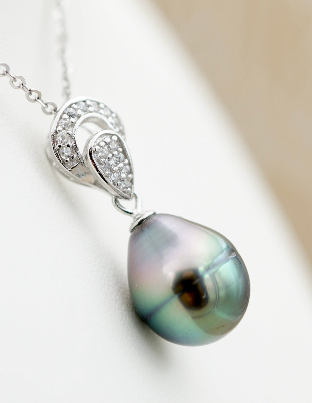 Collection Ravea perle cerclée de 10.6mm