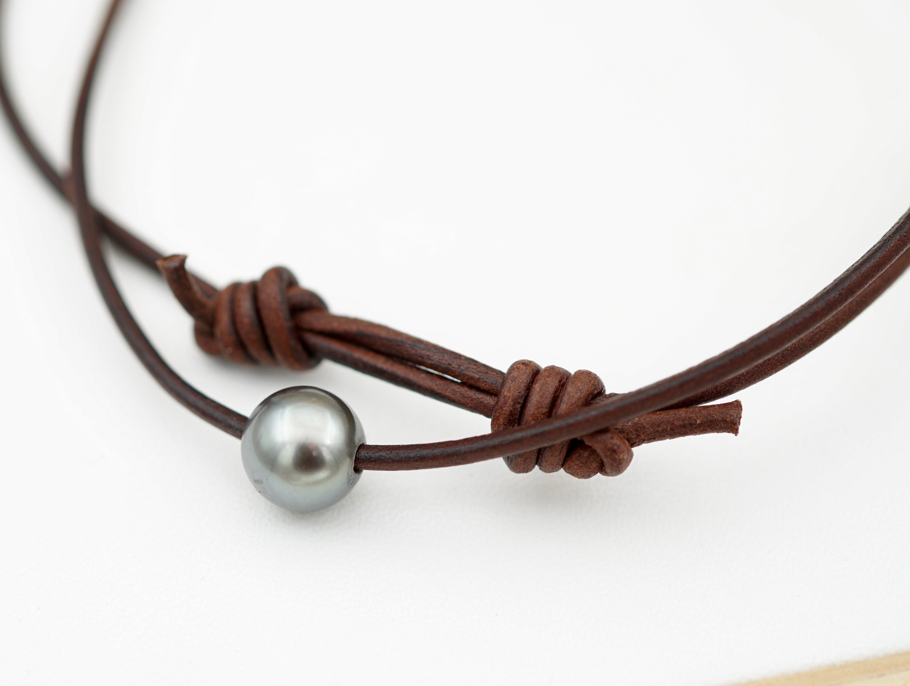 Collier Rikitea perle ronde de 9.6mm