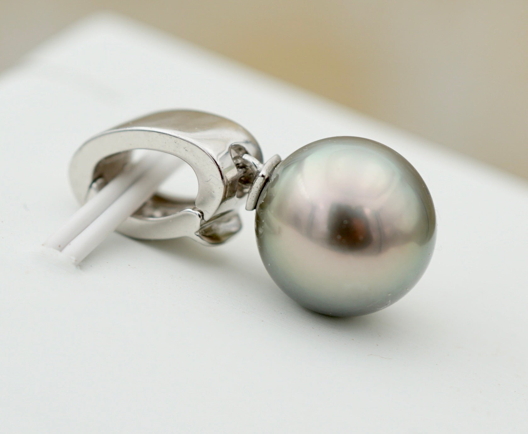 Collection Rimatara perle ronde de 10.3mm