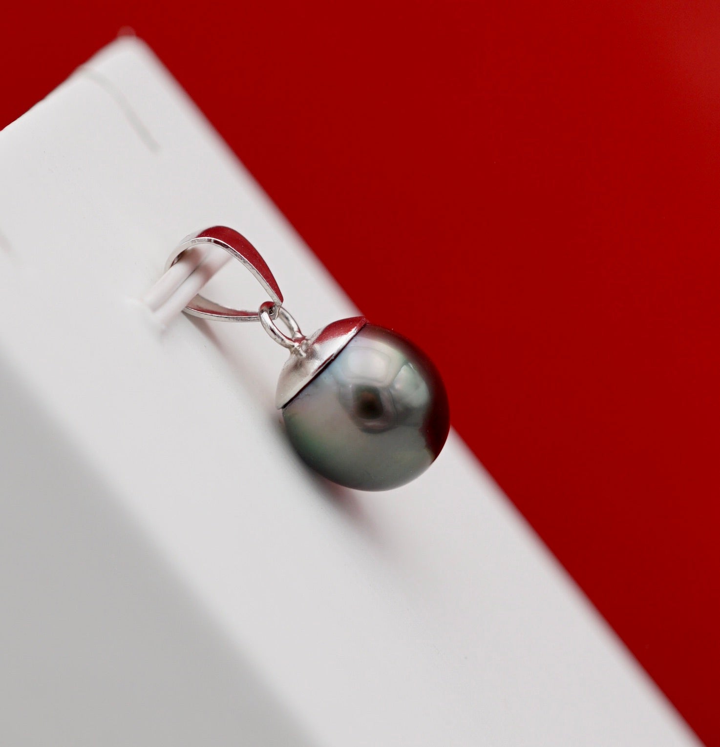 Collection Mataiva perle semi ronde de 10.2mm