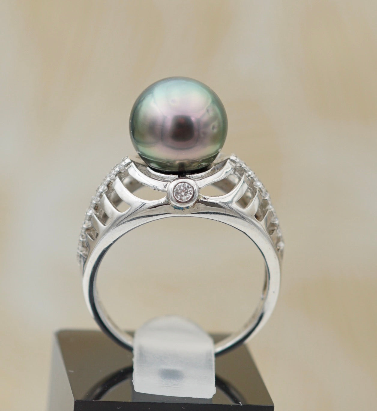 Collection Moorea perle ronde de 9.7mm