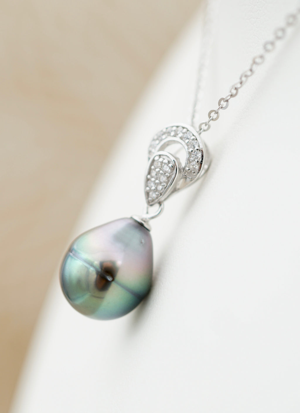 Collection Ravea perle cerclée de 10.6mm