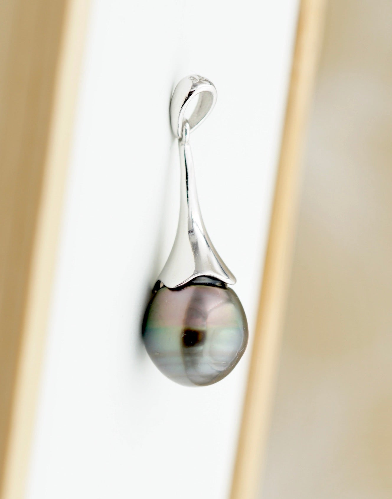 Collection Tikehau perle de 10.5mm