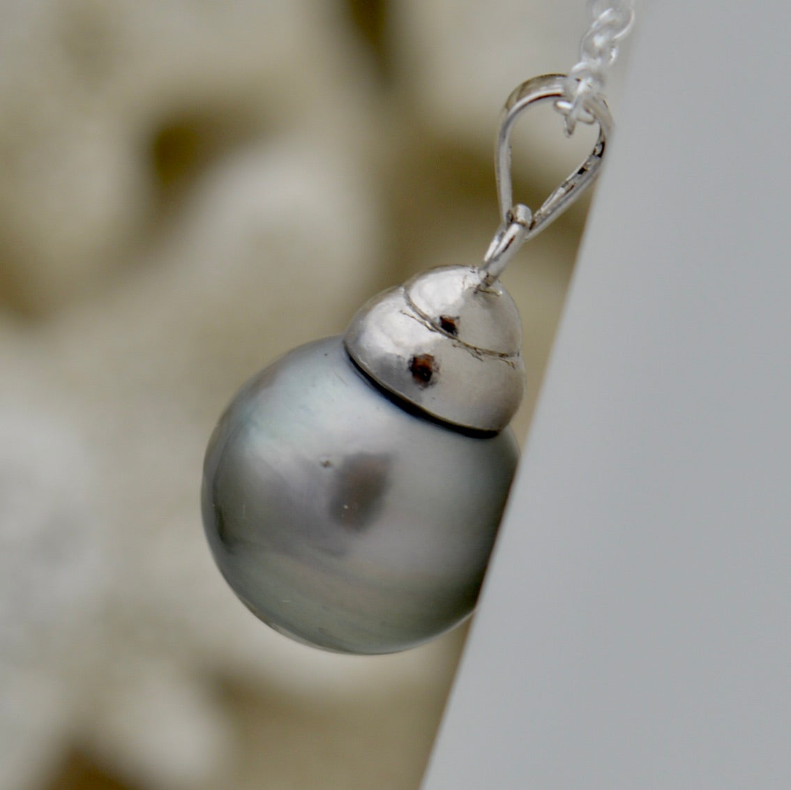 Collection Tiare perle ronde cerclée de 12.3mm