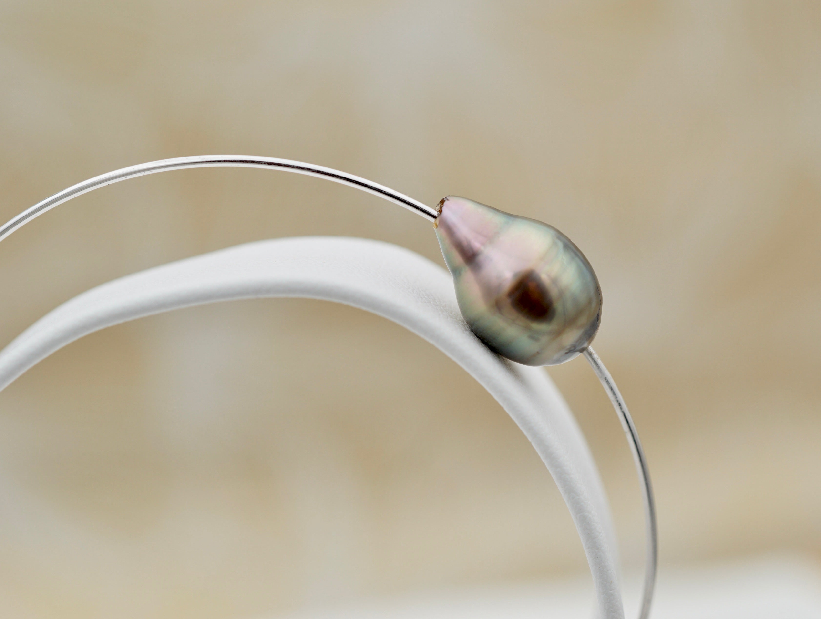 Collection Honui perle cerclée de 10.6mm