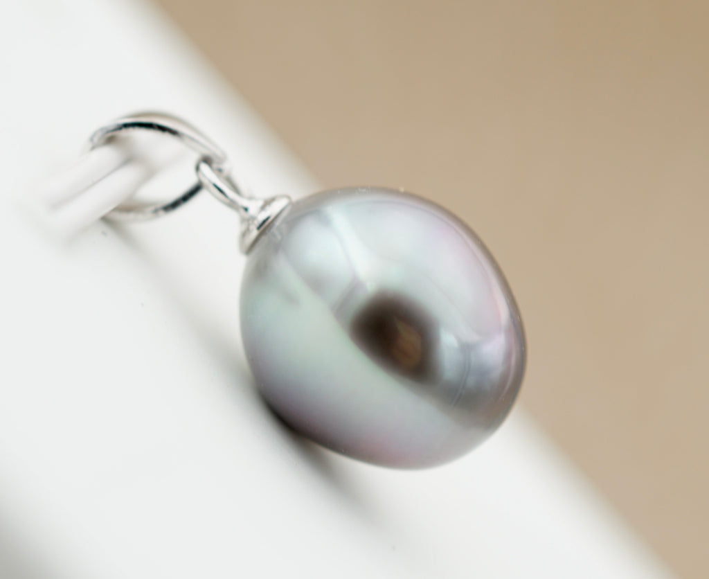 Collection Tipanier perle baroque de 10.7mm