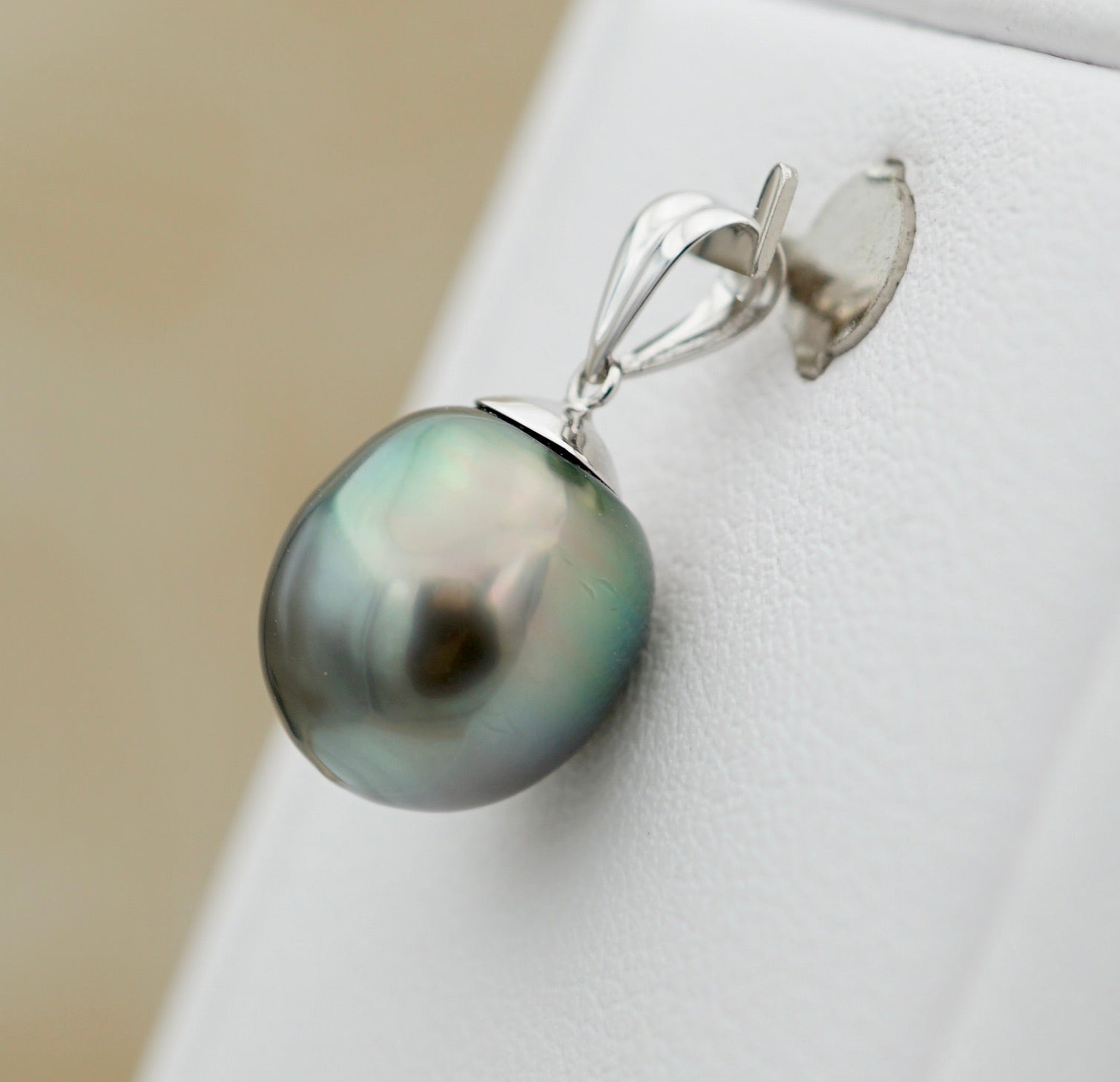 Collection Maimiti perle sur Or blanc 18k