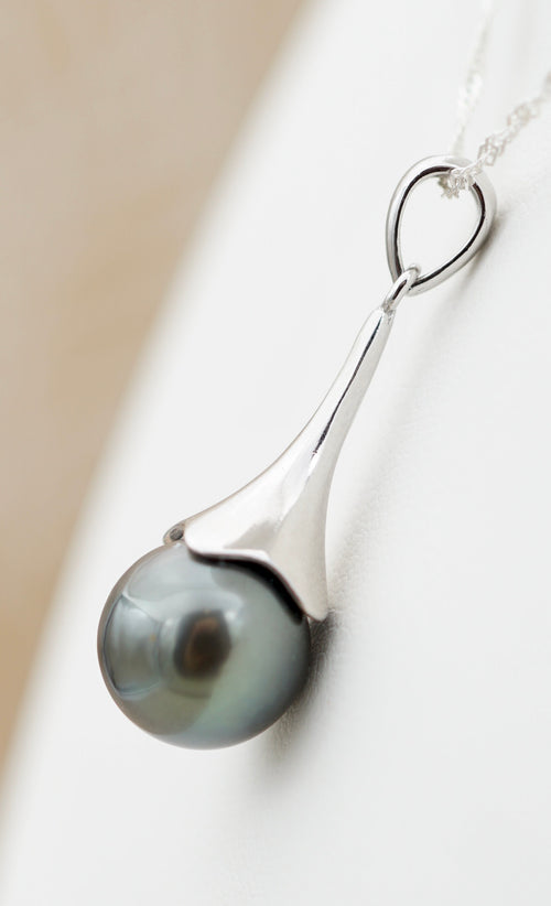 Collection Anavai perle ronde de 9.9mm