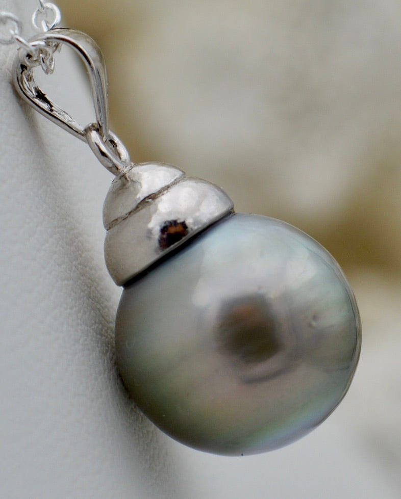 Collection Tiare perle ronde cerclée de 12.3mm
