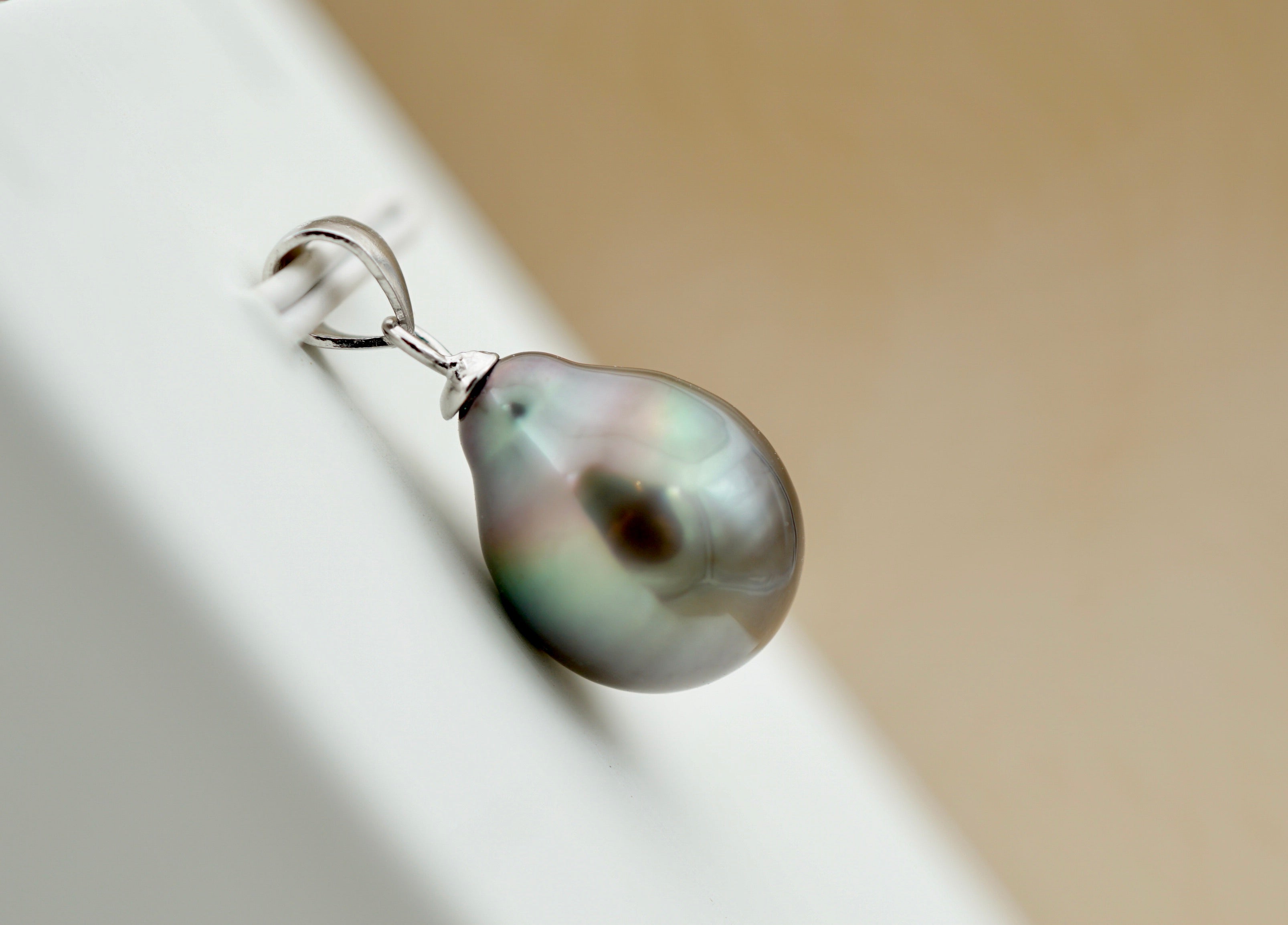 Collection Tahiti perle baroque de 11.1mm