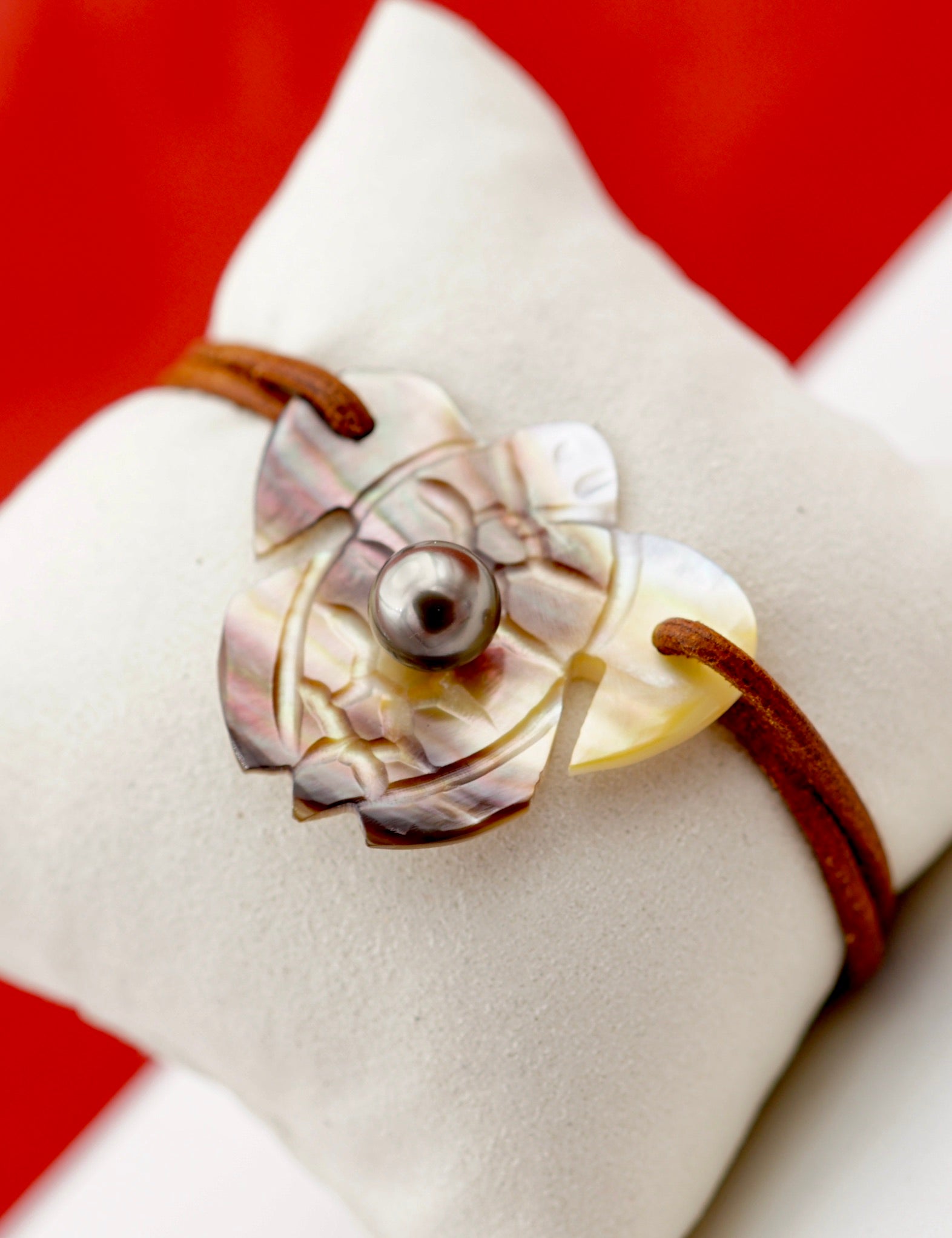Collection Heiva perle semi ronde de 8.9mm