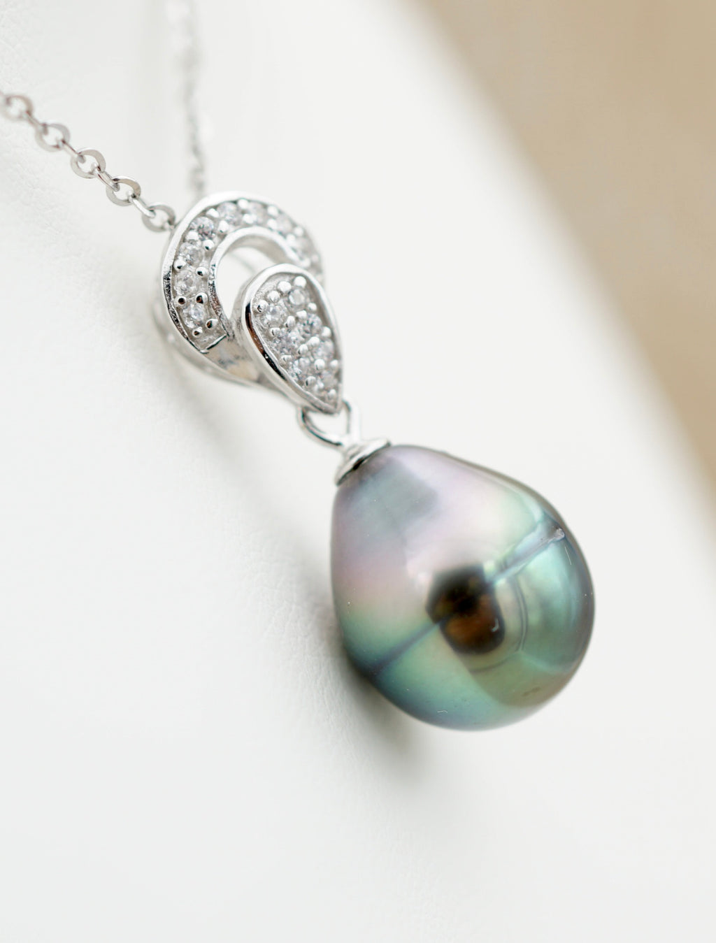 Collection Ravea perle cerclée de 10.6mm