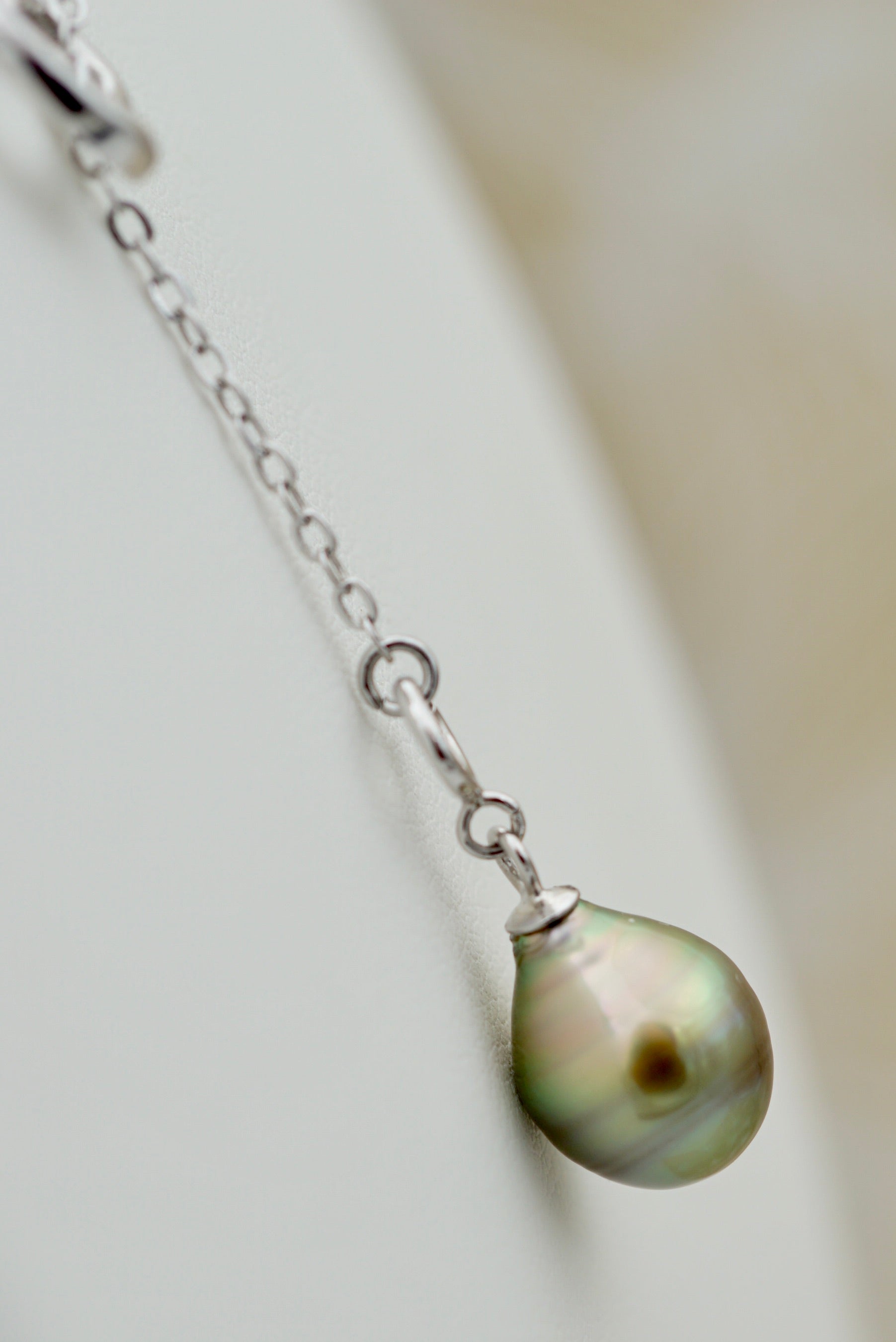 Collection Hinatea perle cerclée gold de 9.2mm