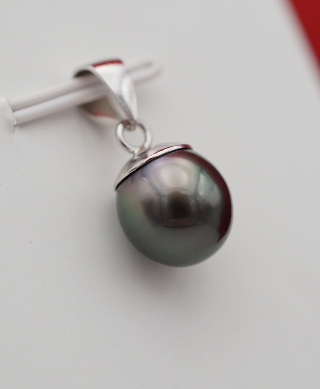 Collection Mataiva perle semi ronde de 10.2mm