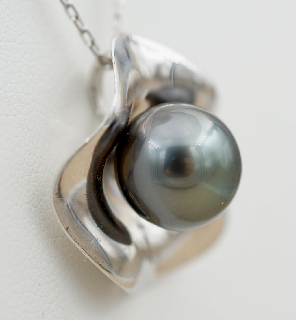 Collection Hamuta perle ronde de 9.3mm