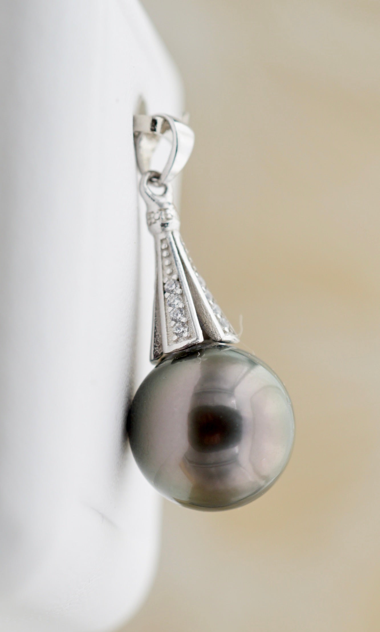 Collection Mataiva perle ronde de 12.7mm