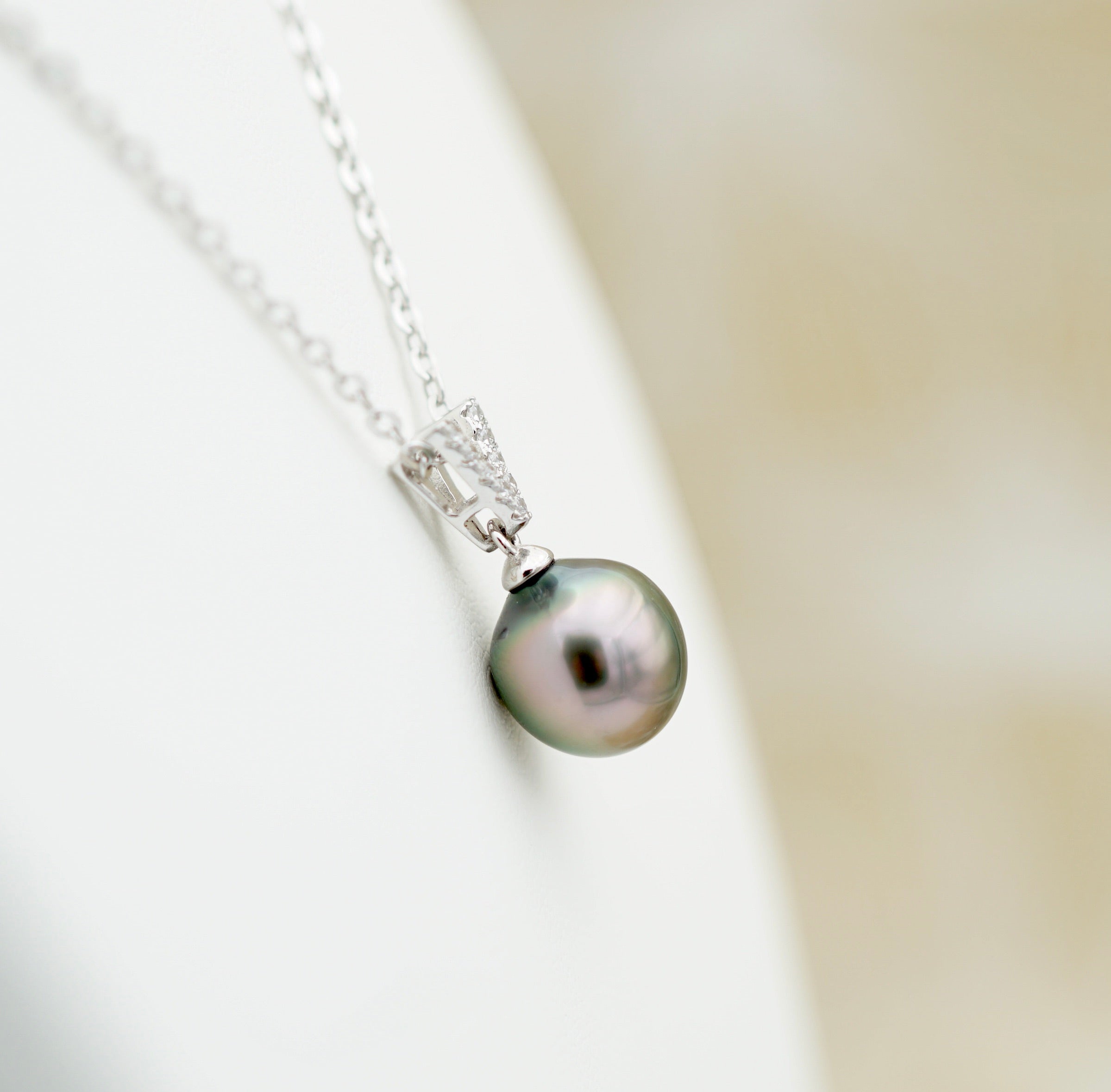 Collection Motu perle drop de 9.2mm