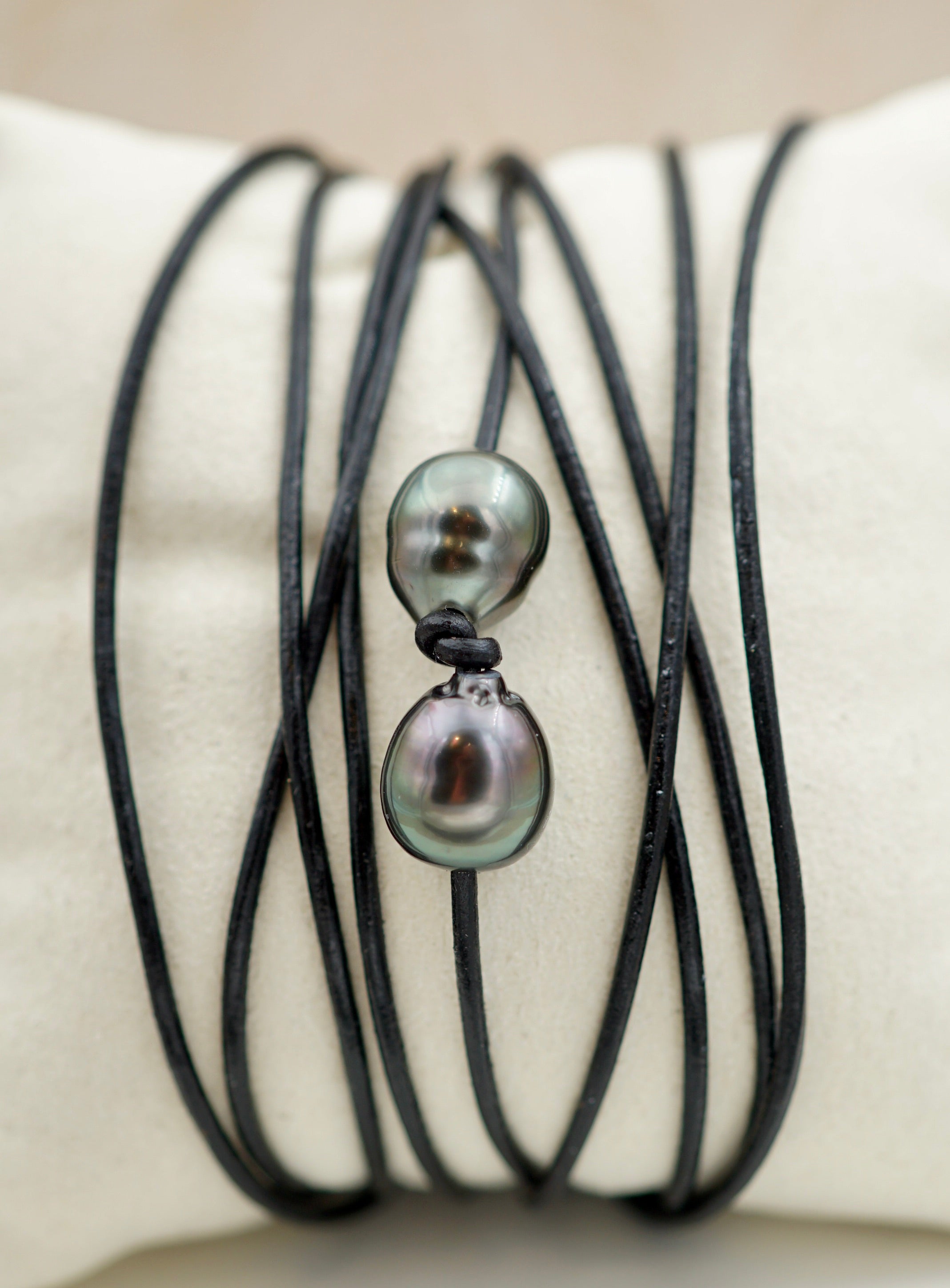 Collection Erima perles baroques de 9.8 et 9.3mm