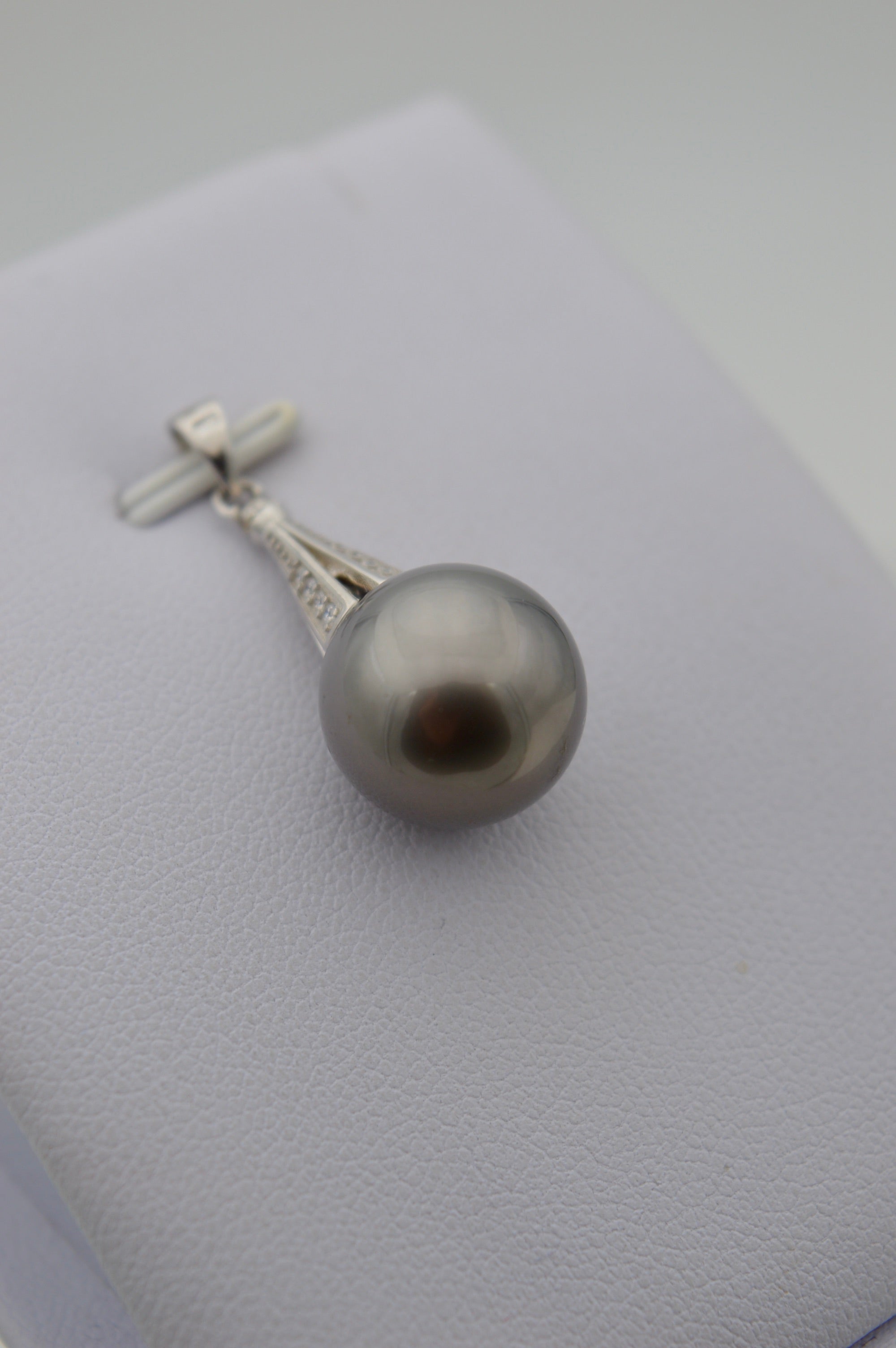 Collection Aorai splendide perle de 13,2mm