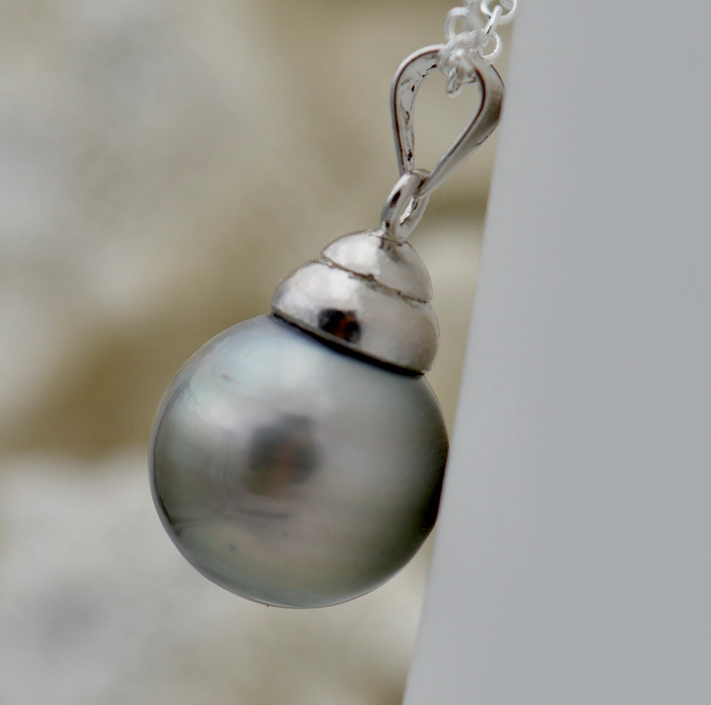 Collection Tiare perle ronde cerclée de 12.3mm