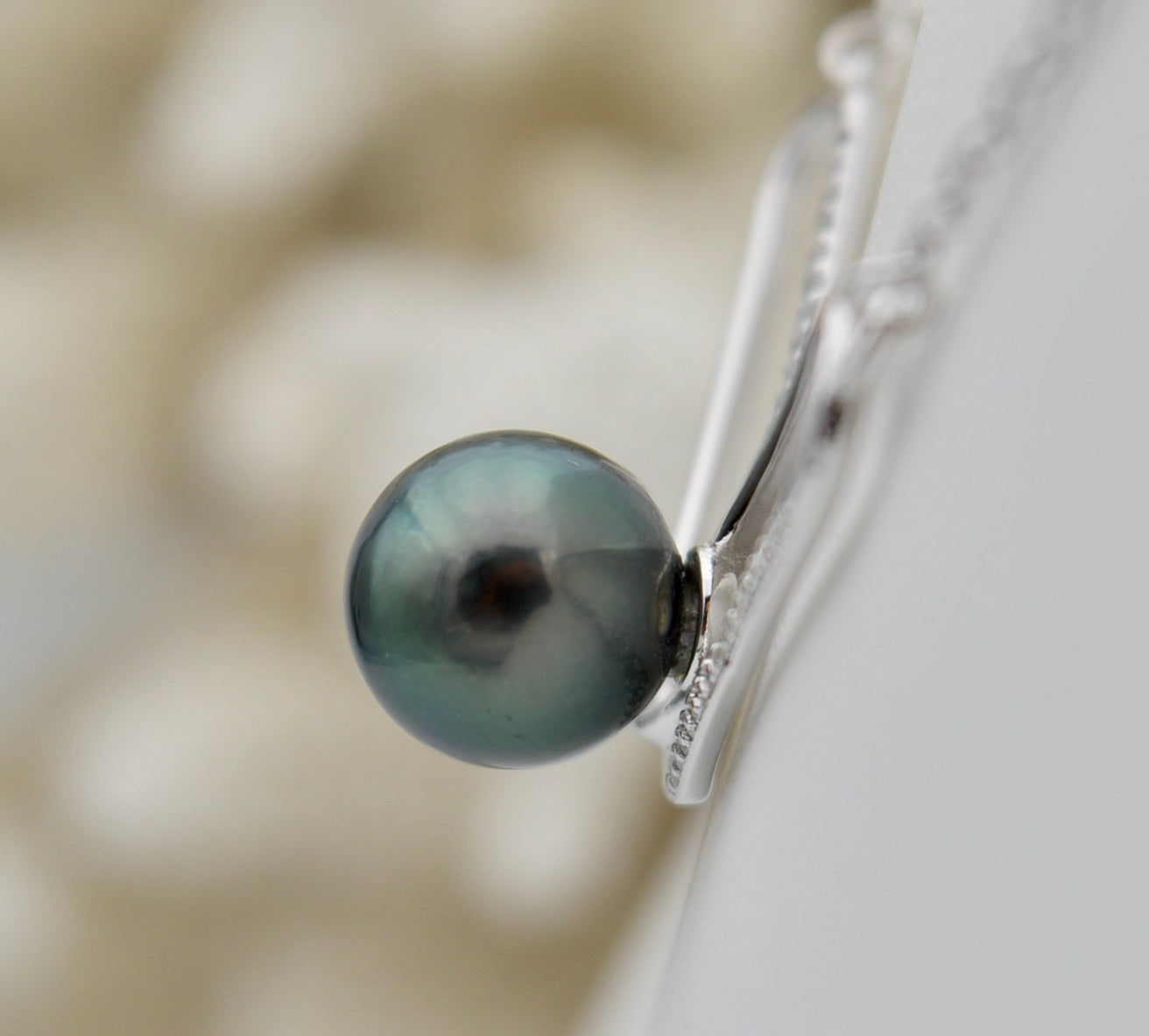 Collection Uru splendide perle montée sur argent 925mm