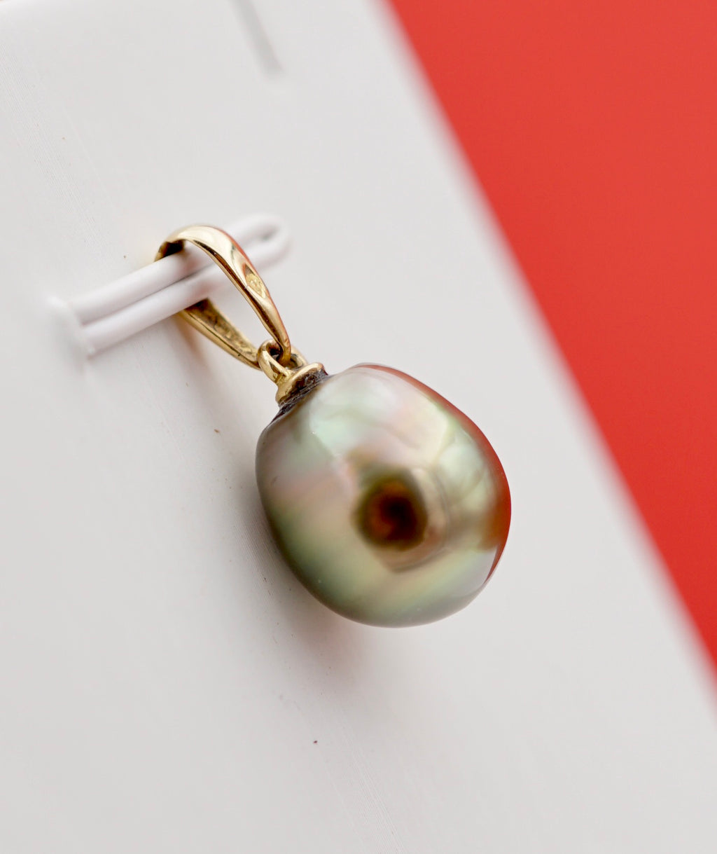 Collection Rotui Superbe perle Gold de 10.1mm sur Or