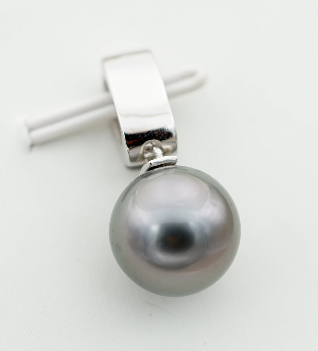 Collection Hamuta perle ronde de 11.1mm