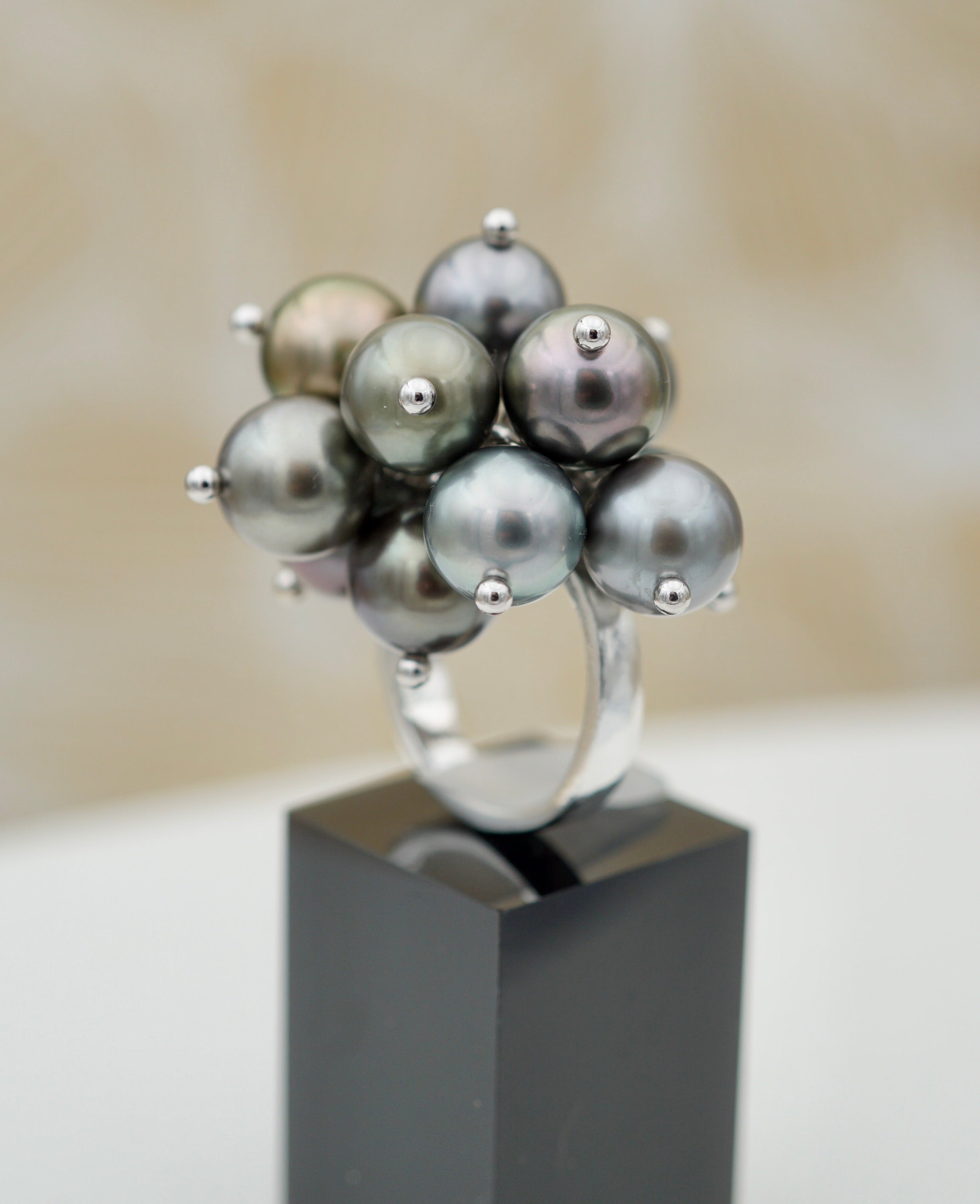 Collection Tubuai bague 14 perles multicolores