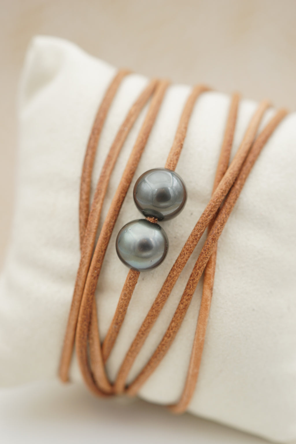 Collection Tahiti perles rondes de 10.2mm