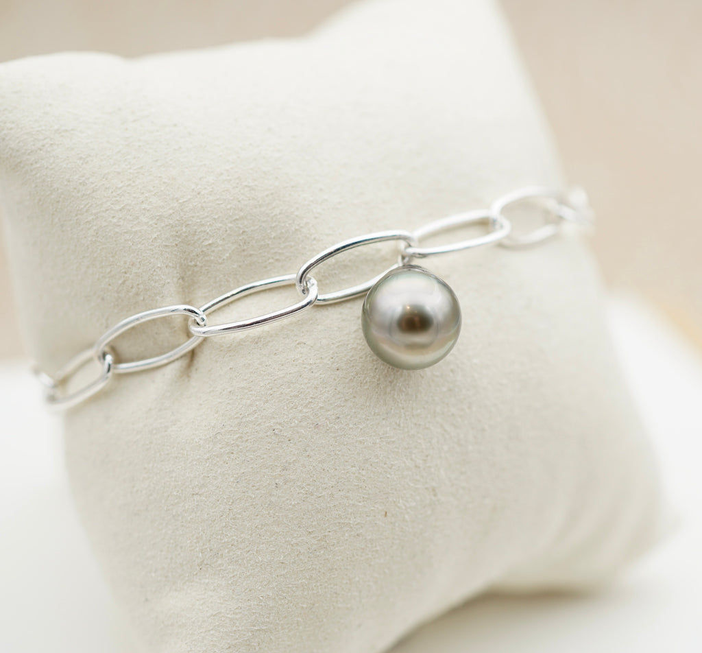 Maeva splendide bracelet en argent 925.          Perle de 10.1mm cerclée Gold
