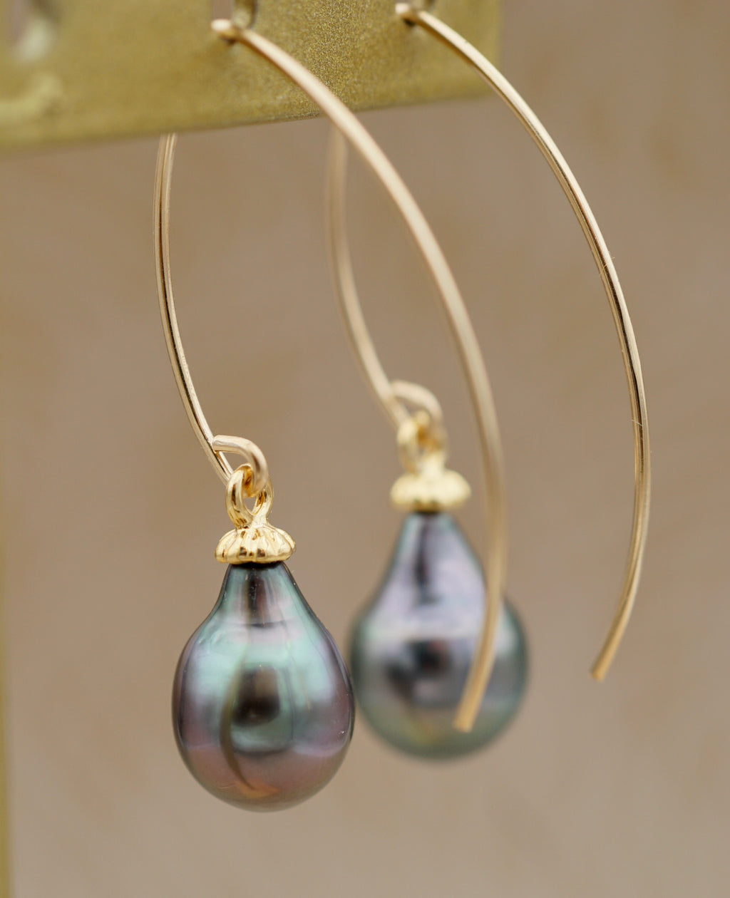 Hiva Oa perles baroques de Tahiti de 8.9mm
